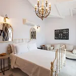 Alacaat Hotel