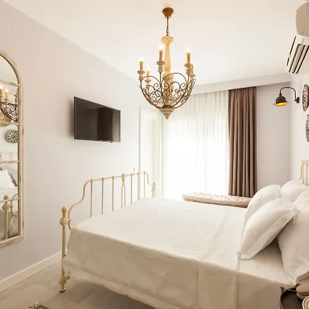 Alacaat Hotel