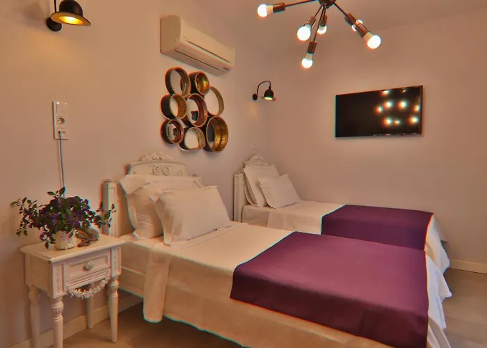 Отель Alacaat 3*
